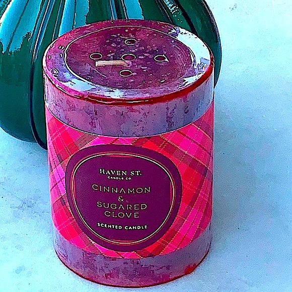 HAVEN STREET CANDLE CINNAMON & SUGARED CLOVE 3 BY 4 PILLAR RICHLY SCENTED - Picture 1 of 4